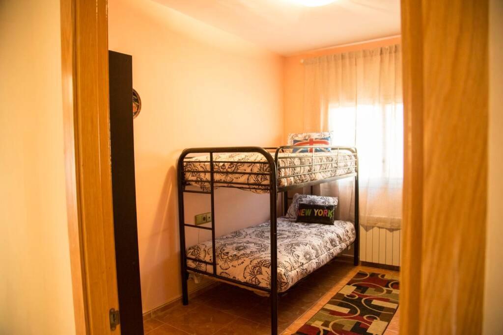 Willa Casa Bella Con Piscina Caldes De Montbui Zewnętrze zdjęcie