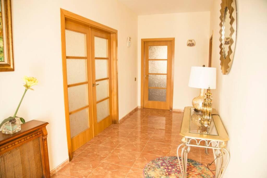 Willa Casa Bella Con Piscina Caldes De Montbui Zewnętrze zdjęcie
