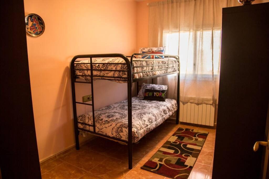 Willa Casa Bella Con Piscina Caldes De Montbui Zewnętrze zdjęcie