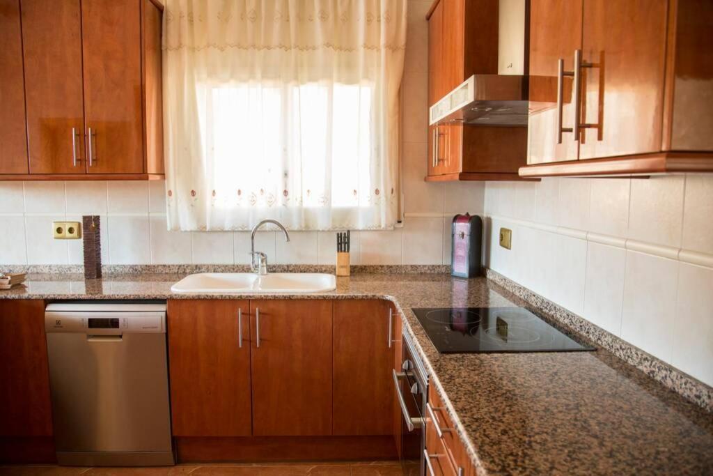 Willa Casa Bella Con Piscina Caldes De Montbui Zewnętrze zdjęcie