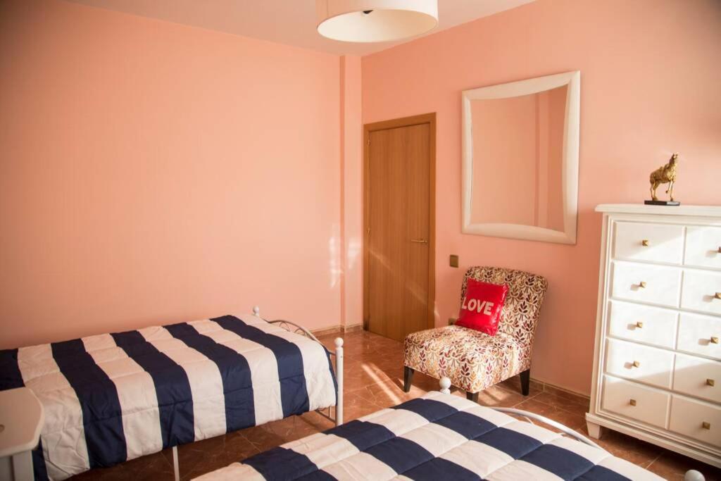 Willa Casa Bella Con Piscina Caldes De Montbui Zewnętrze zdjęcie